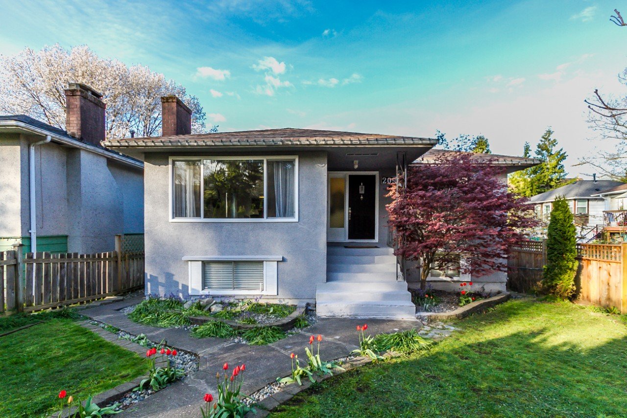  2091 E 20TH AVENUE Grandview VE, Vancouver (R2058790)