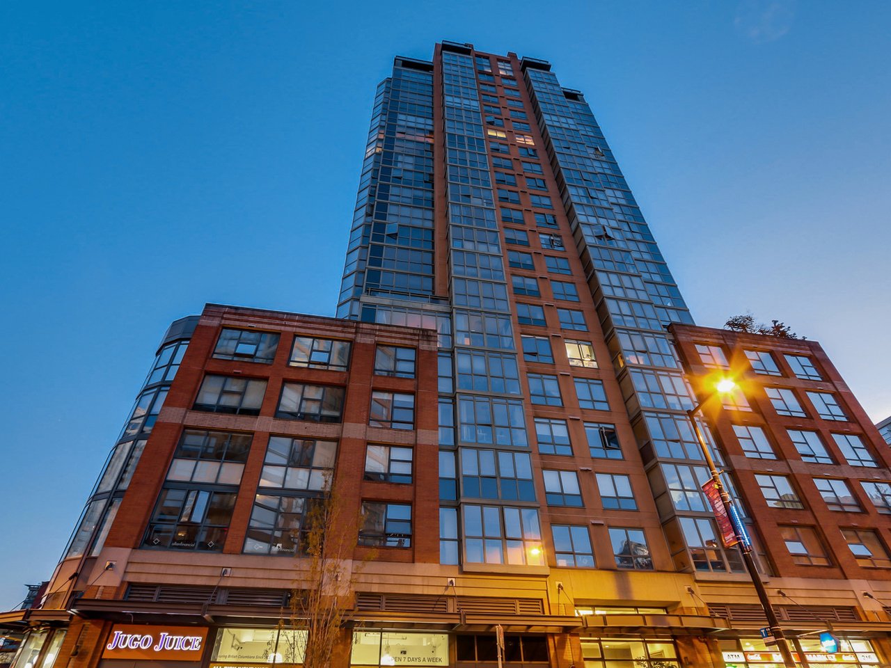 607 -  607 212 DAVIE STREET Yaletown, Vancouver (R2052666)