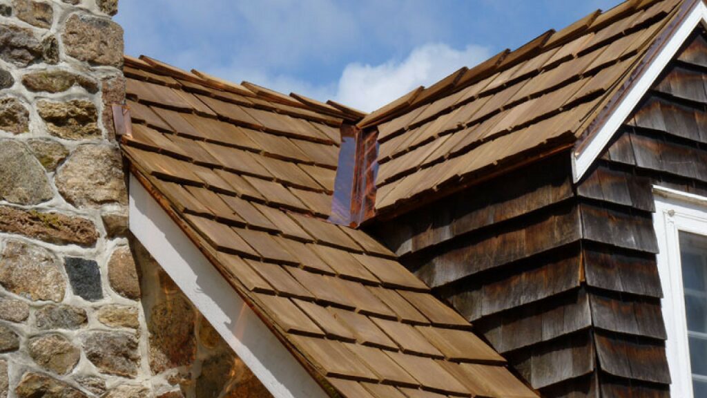 Roof Repair Season in Vancouver: Maximizing Our Sunshine Projects