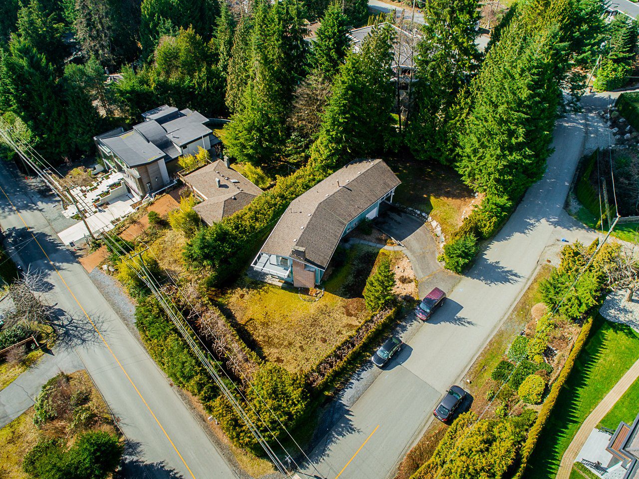 550 Glenross Road | West Vancouver (Glenmore) | Leo Wilk Real Estate